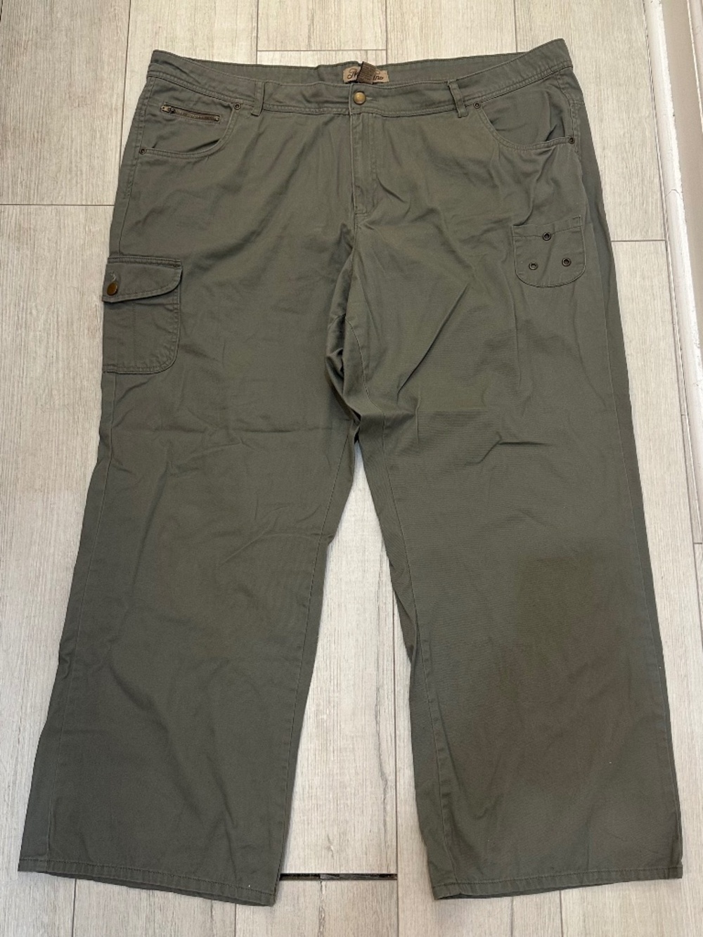 Green Wide Leg Cargo-ish Pants